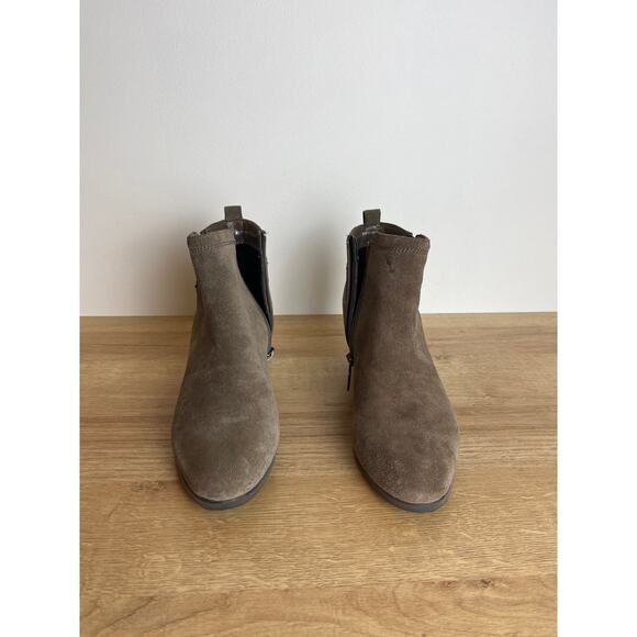 Blondo Waterproof Suede Ankle Boots Size 8M Dark Taupe Insulated Winter Booties - Picture 3 of 11